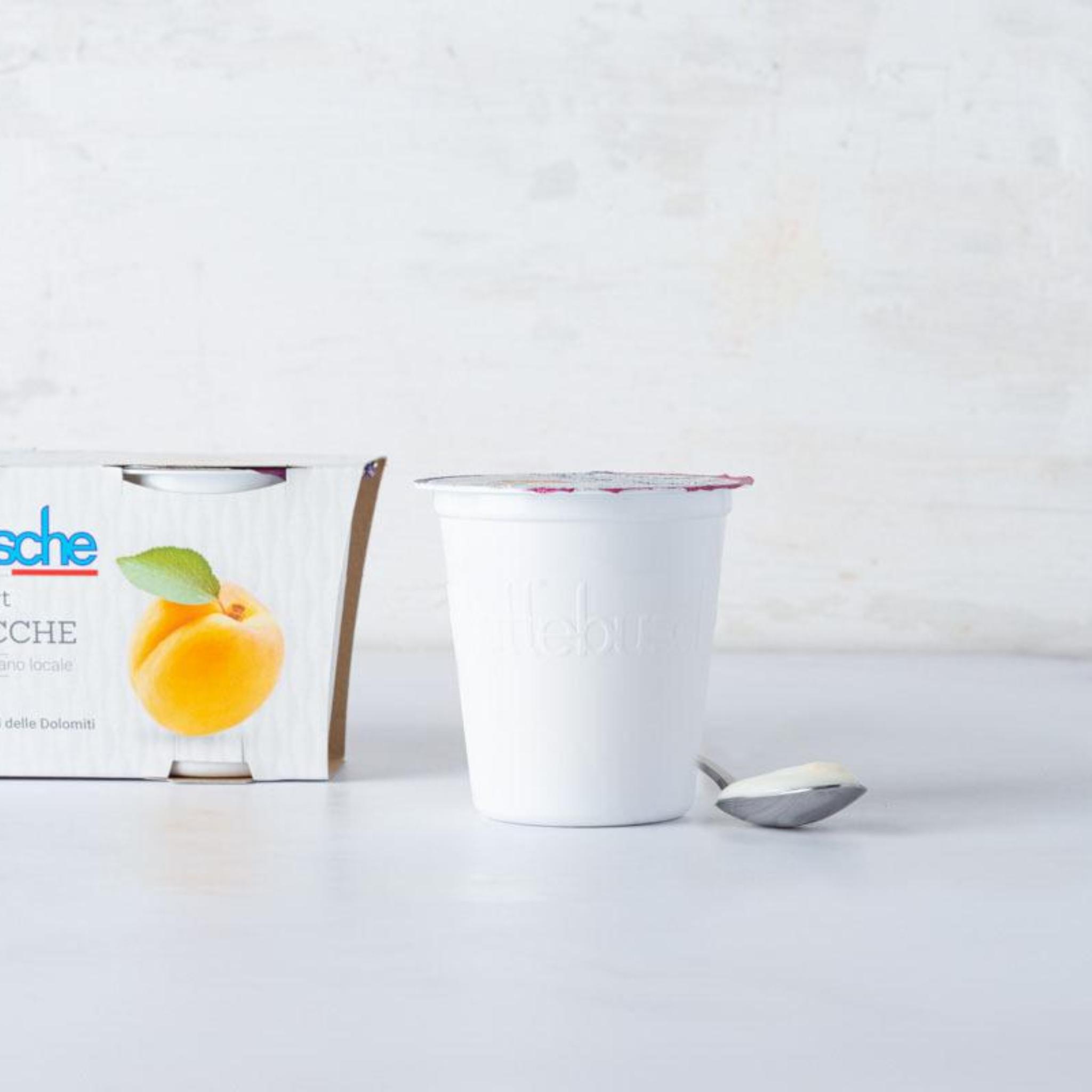 Yogurt intero all'albicocca