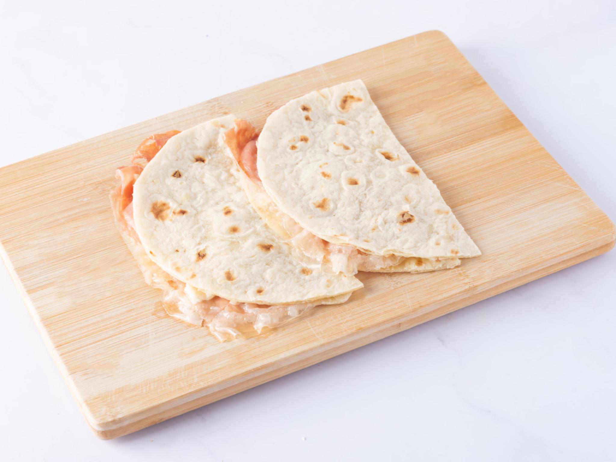 Piadina prosciutto crudo e formaggio