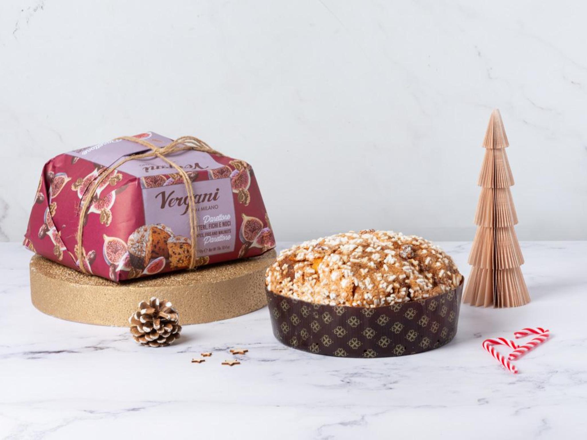 Panettone glassato datteri, fichi e noci