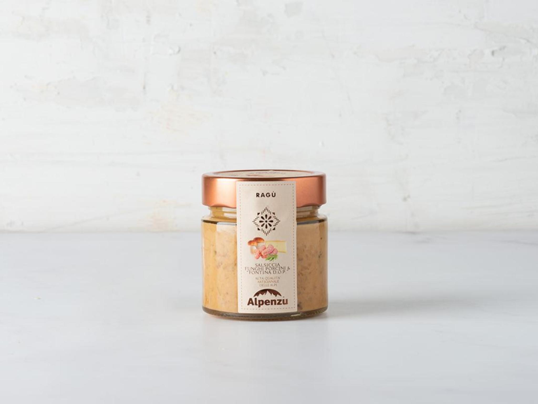 Ragù di salsiccia, funghi porcini e ''fontina D.O.P''