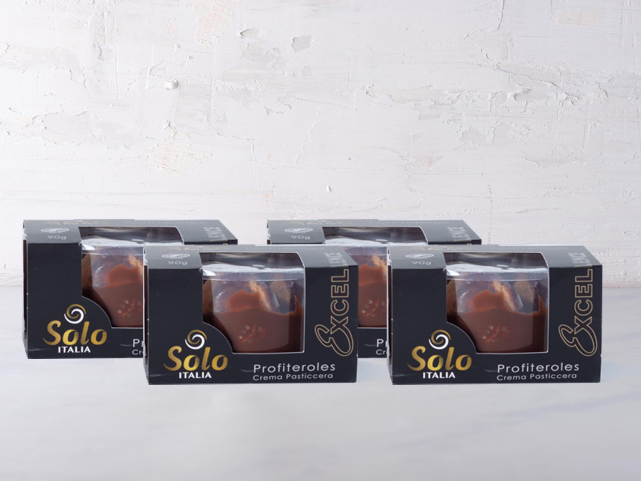 4 Profiteroles