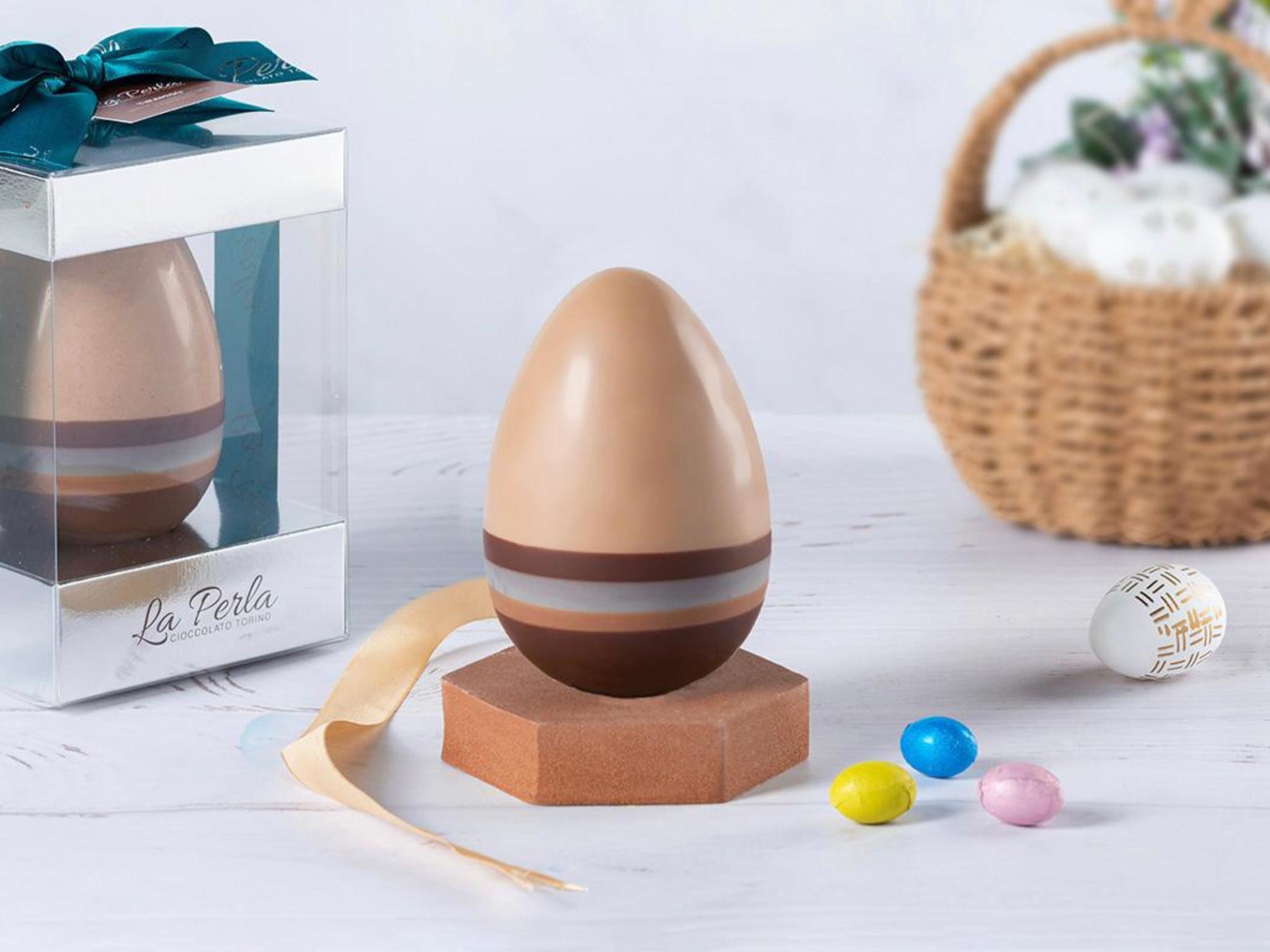 Uovo di cioccolato al tiramisù