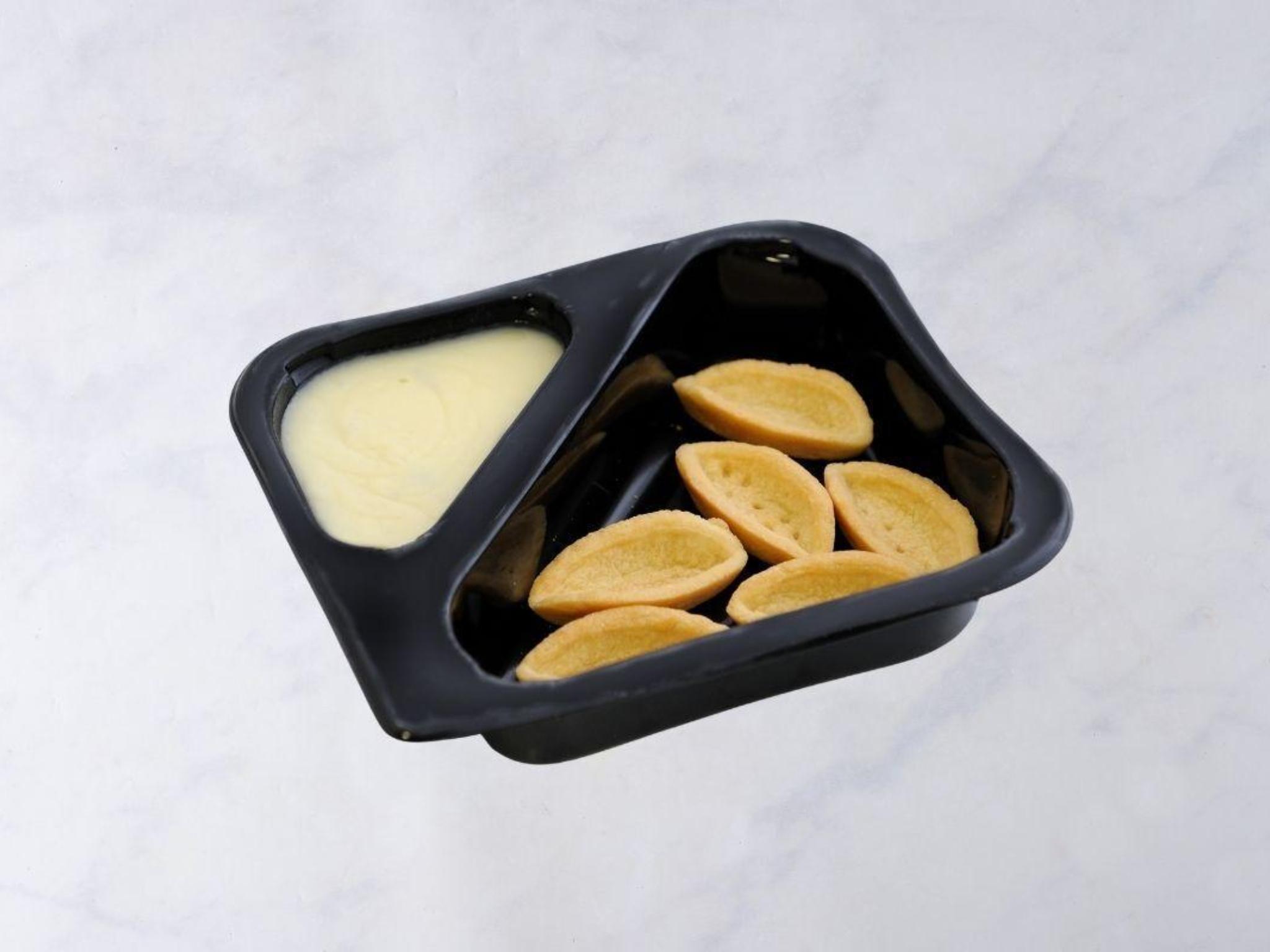 Barchette con fonduta di formaggio