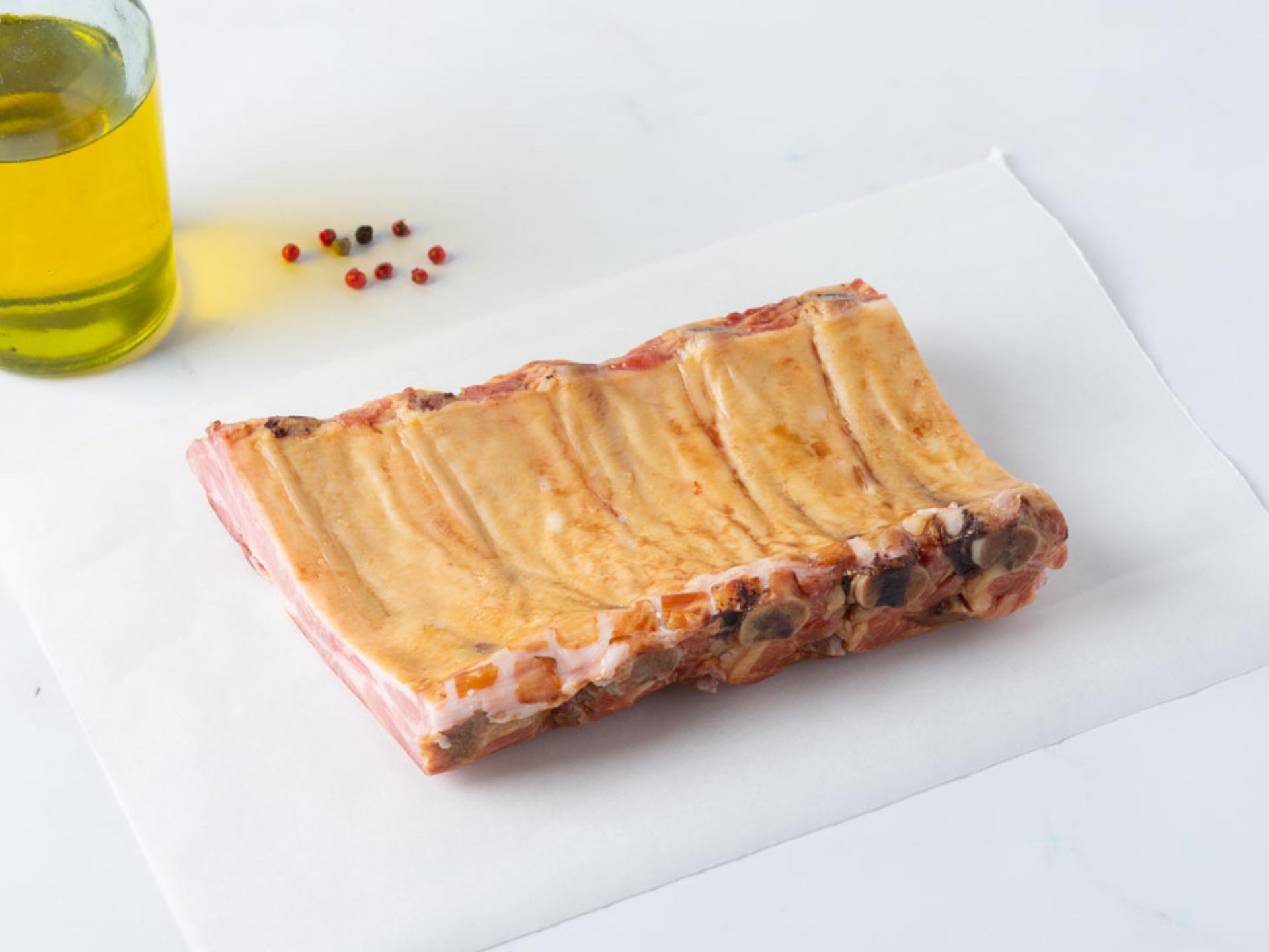 Costine di suino trentino affumicate e stufate