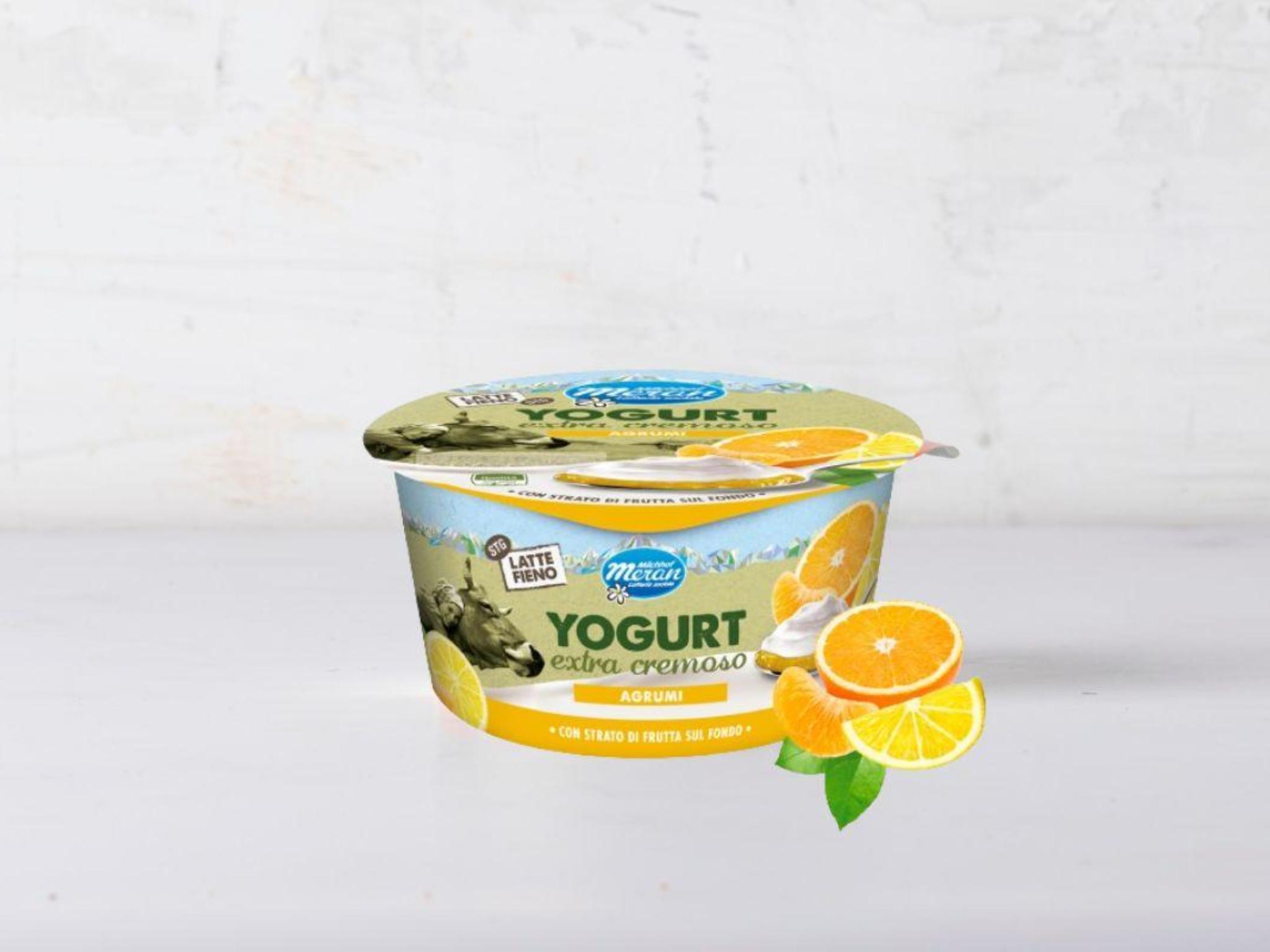 Yogurt extra cremoso da latte fieno STG con agrumi