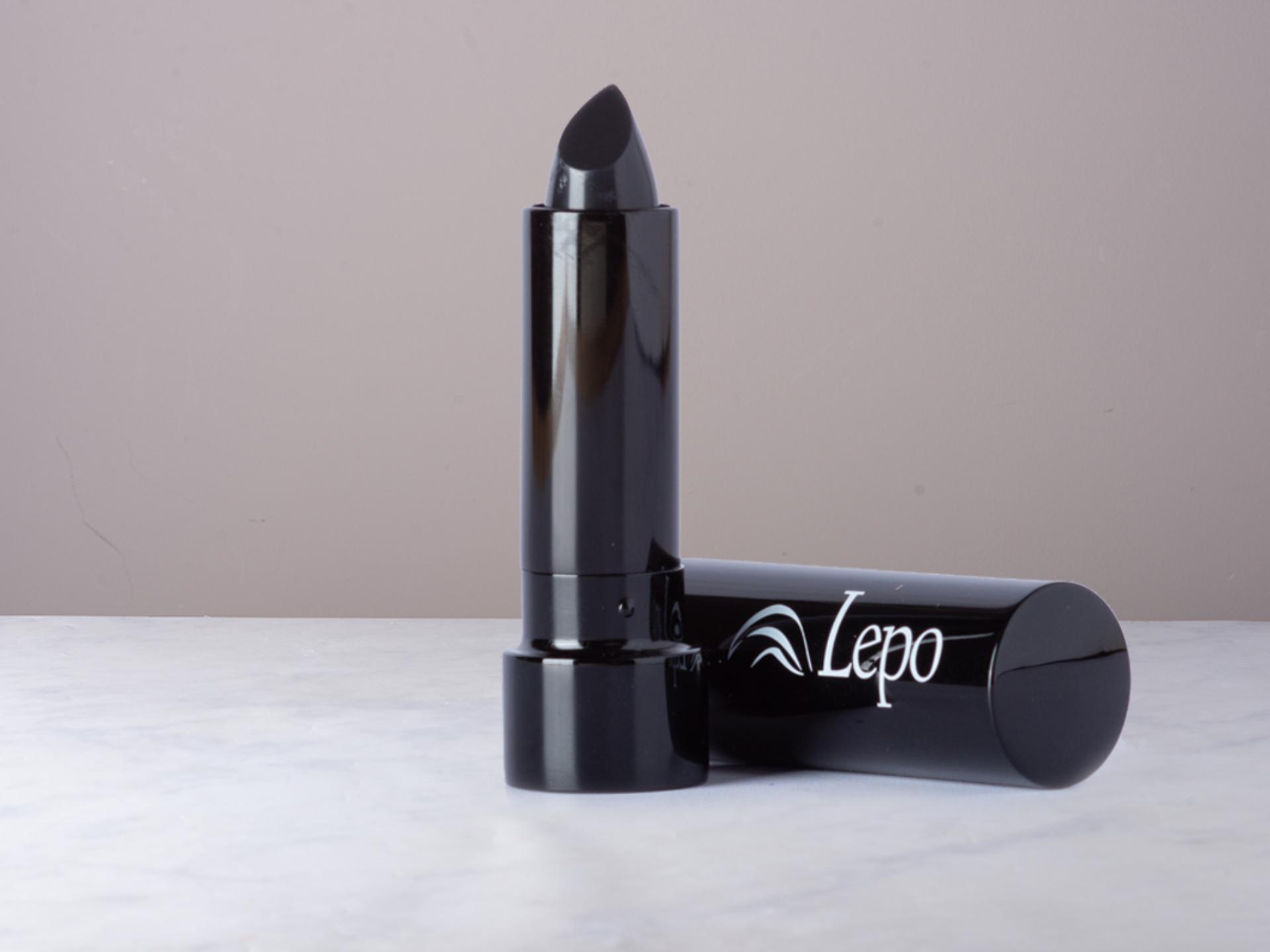 Rossetto cambiacolore nero