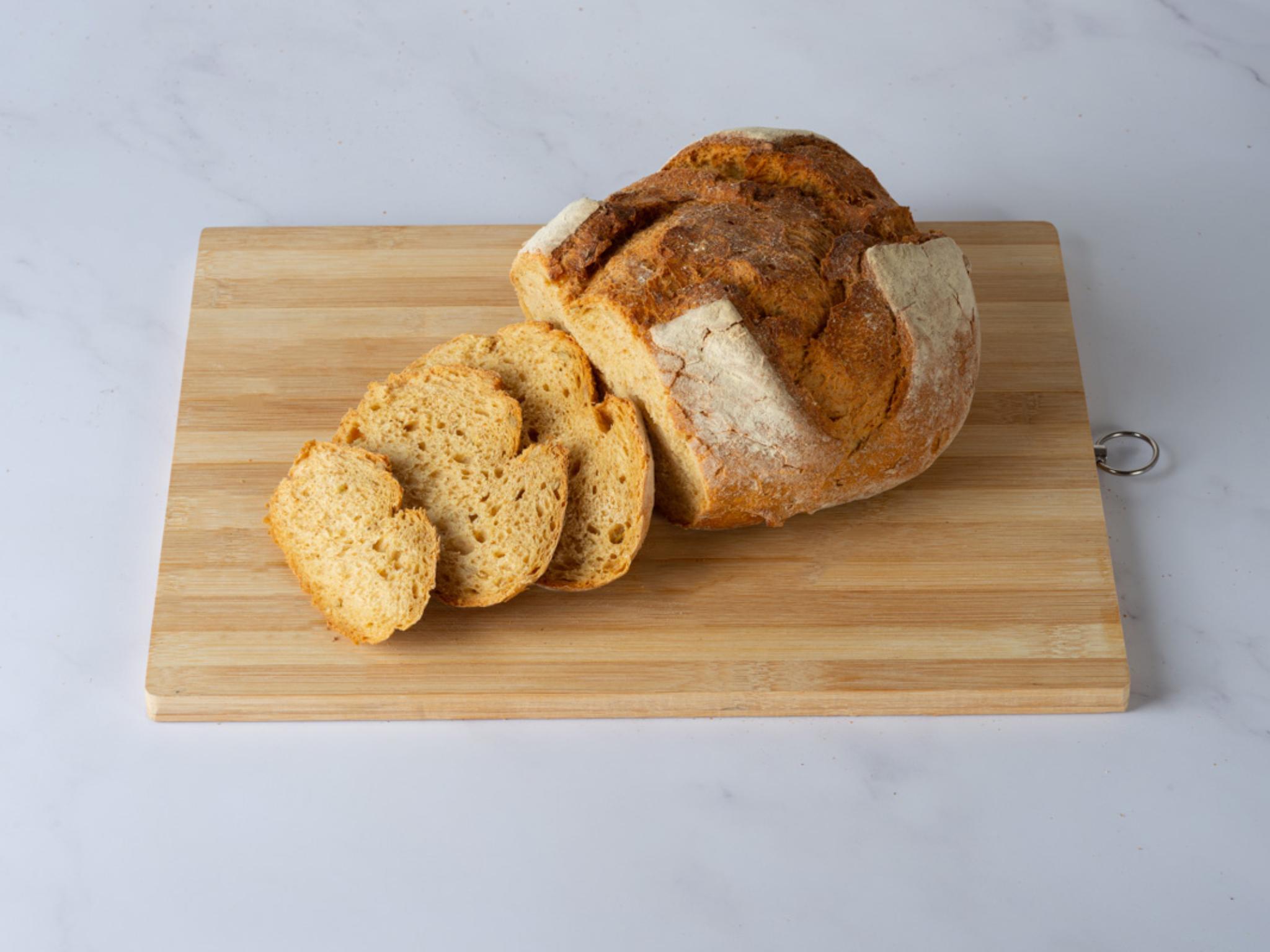 Pane con zucca e semi di zucca e girasole BIO
