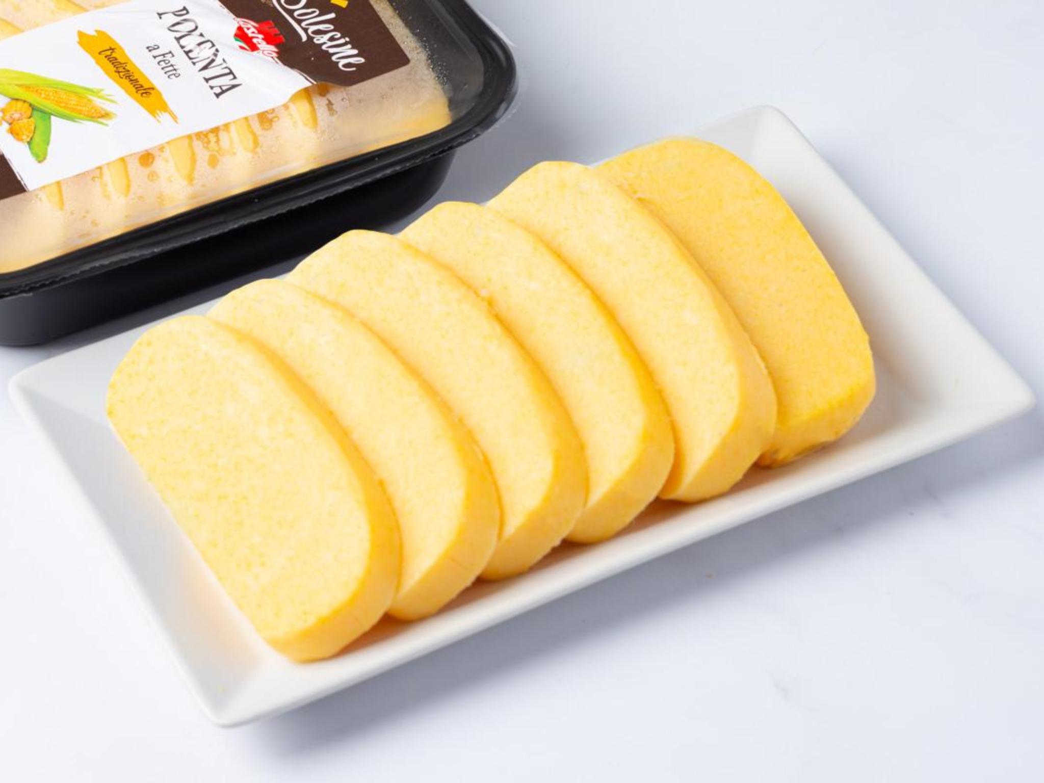 Polenta gialla a fette