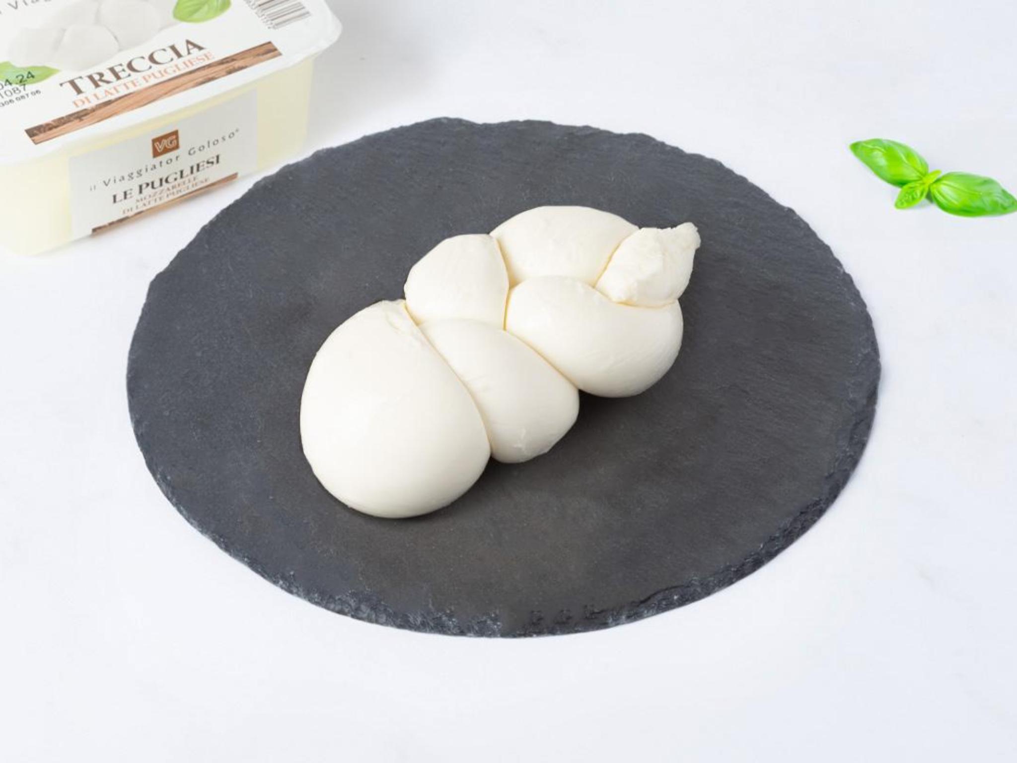 Treccia di latte pugliese