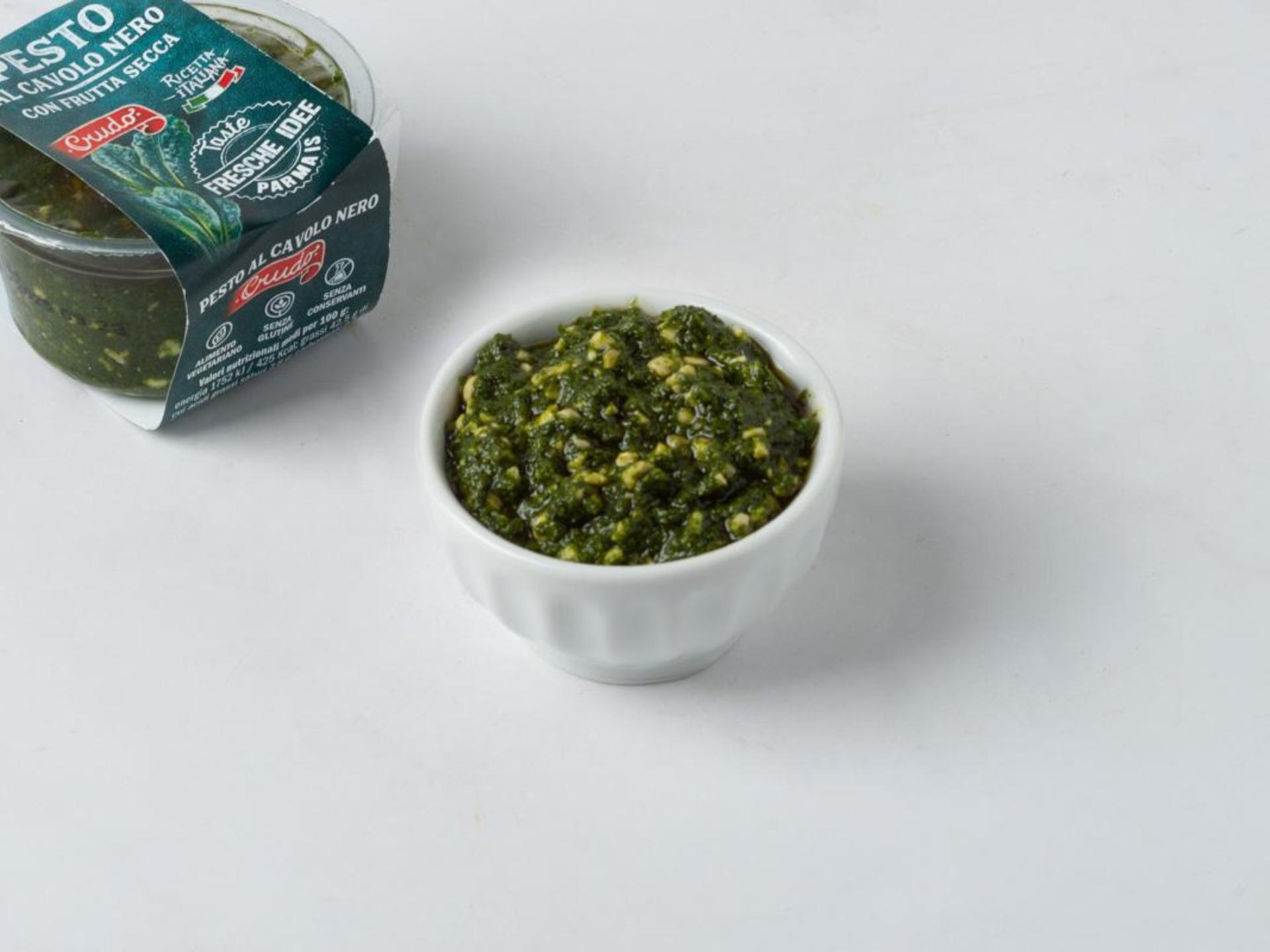 Pesto al cavolo nero con frutta secca