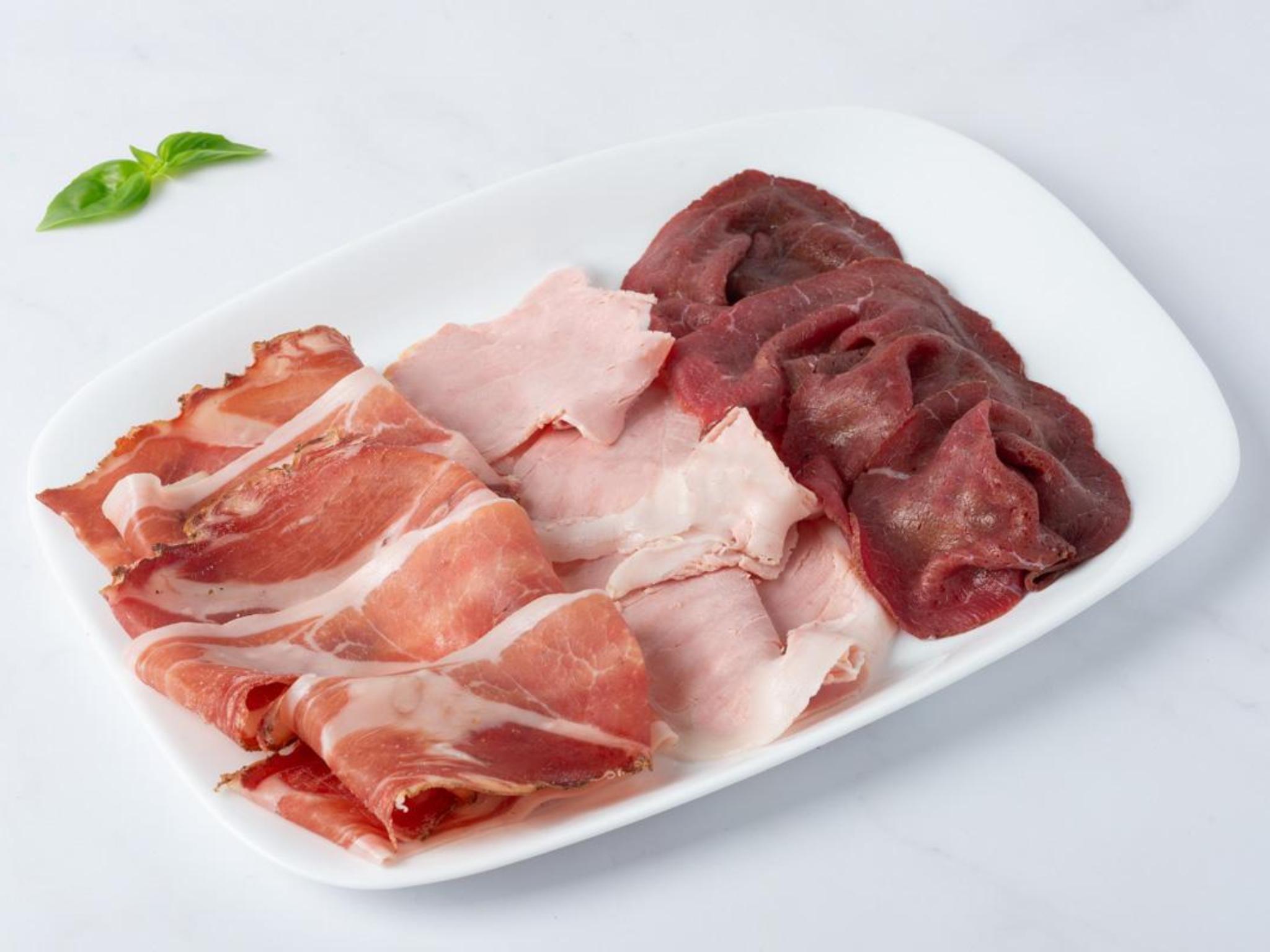 Degustazione di salumi artigianali trentini