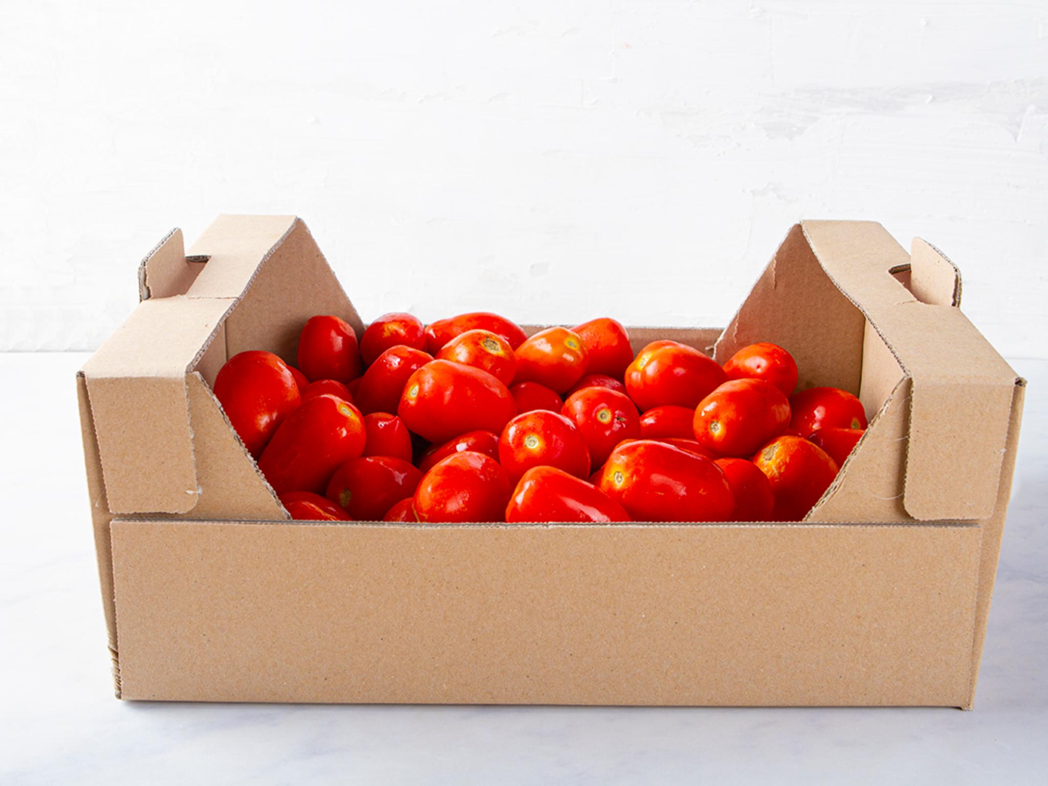 Cassetta di pomodori da salsa