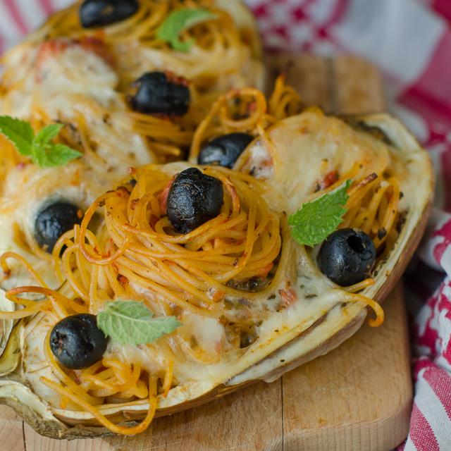 Barchette di melanzane ripiene