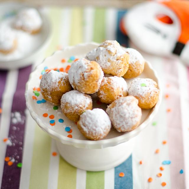 Bignole di carnevale all'arancia