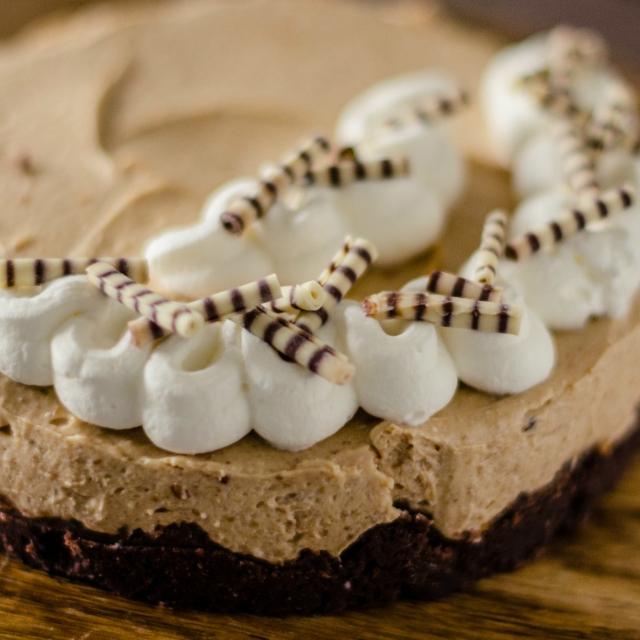 Cheesecake al burro di arachidi