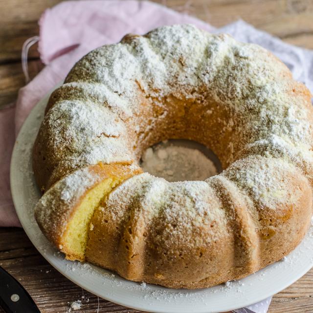 Ciambellone