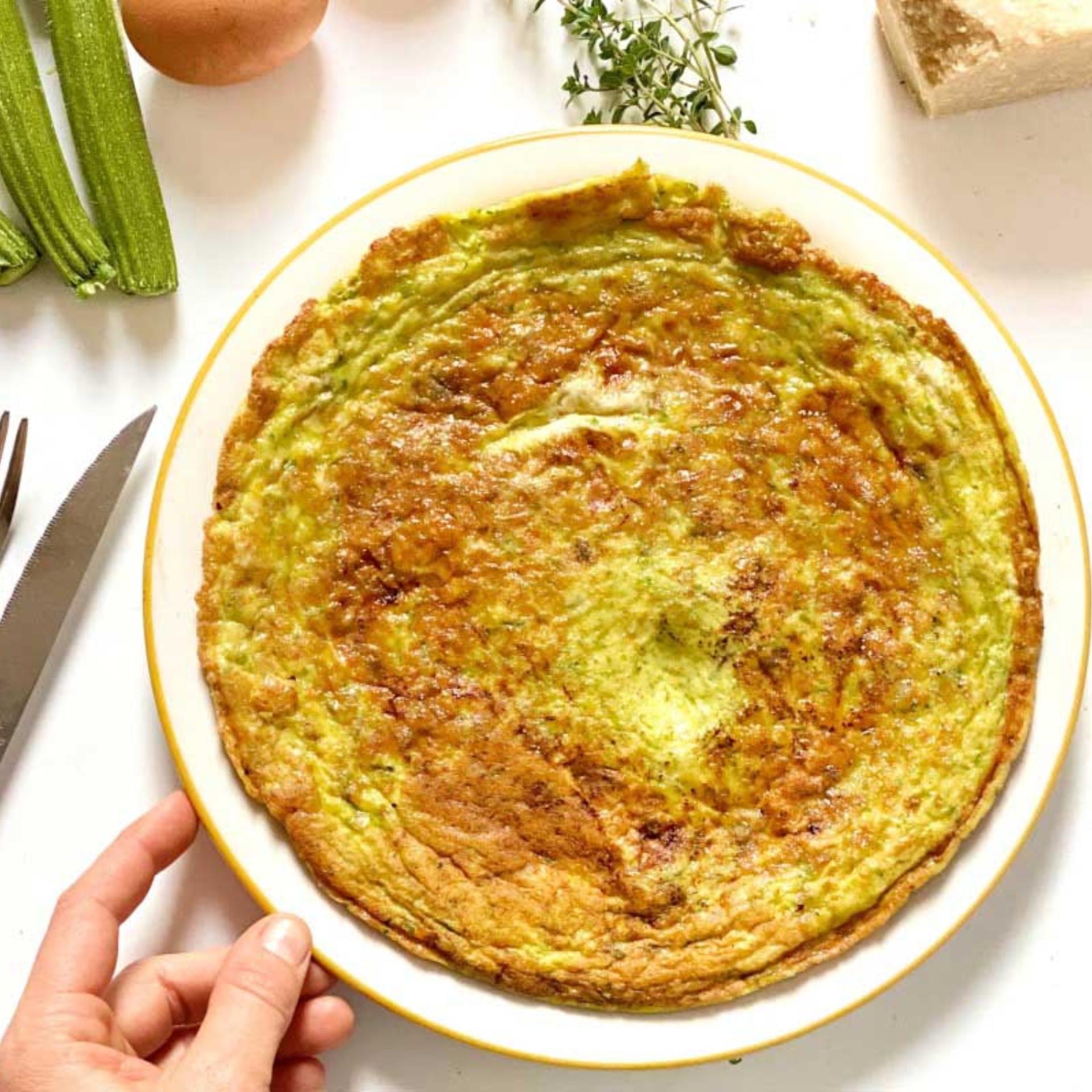 Frittata di zucchine in fiore al timo