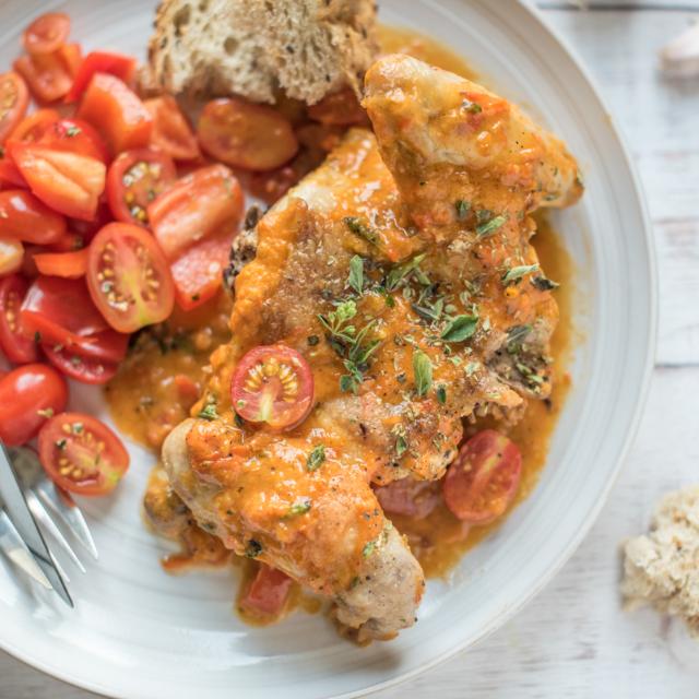 Pollo in salsa di peperoni
