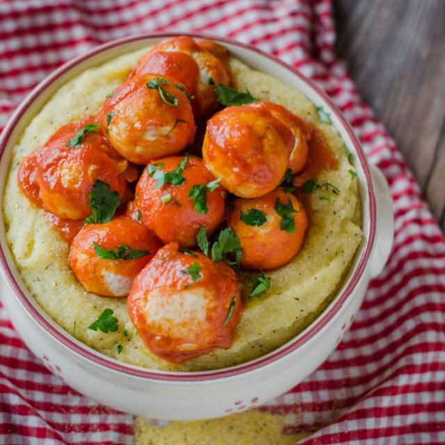 Polpette di ricotta con polenta