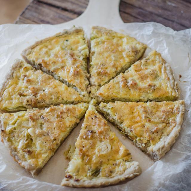 Quiche di cipollotti e tonno