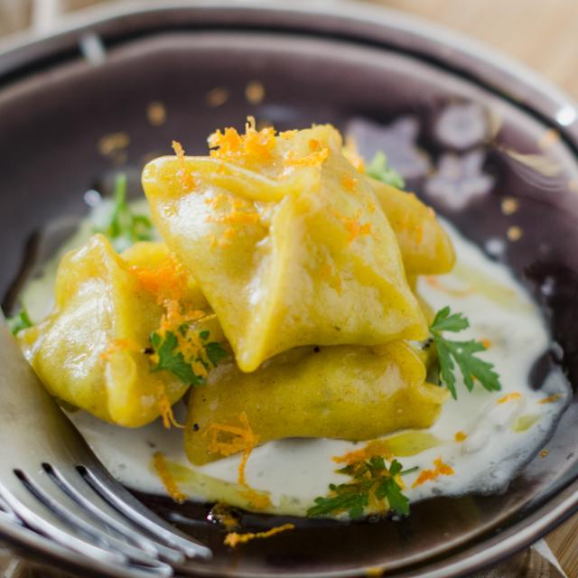 Ravioli vegetariani al vapore