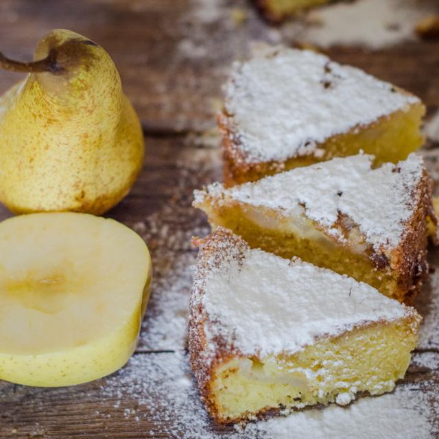 Torta di pere e mele