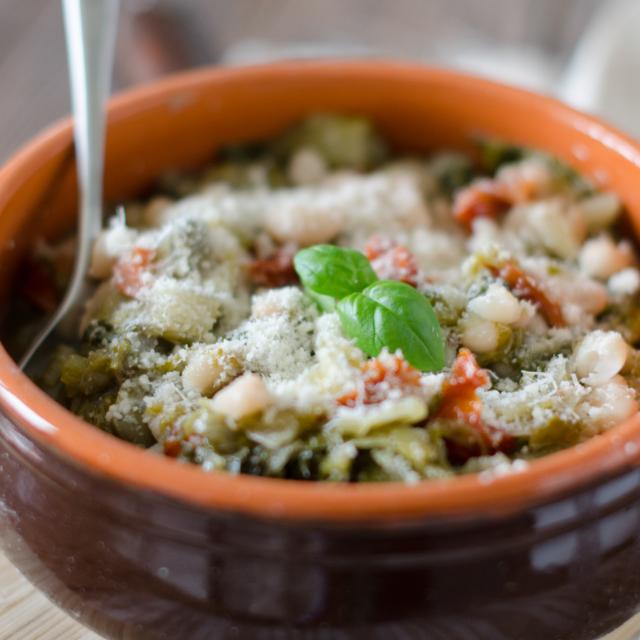 Zuppa di cannellini e olive