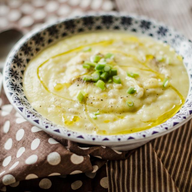 Zuppa di cavolfiore e zafferano